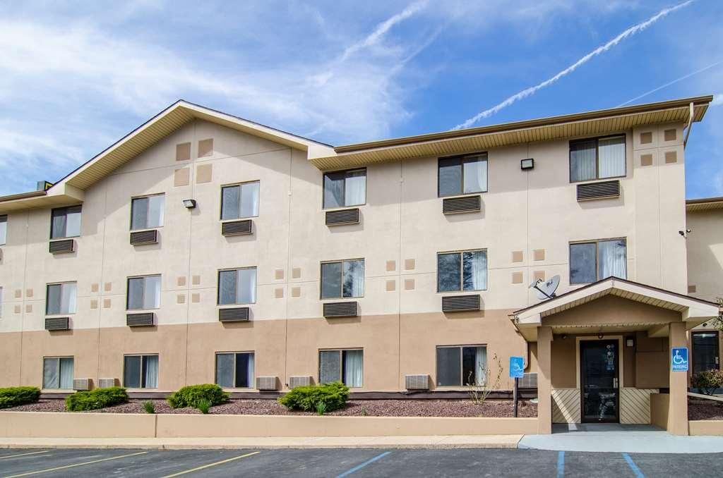 Motel 6-Montoursville, Pa - Williamsport Eksteriør billede